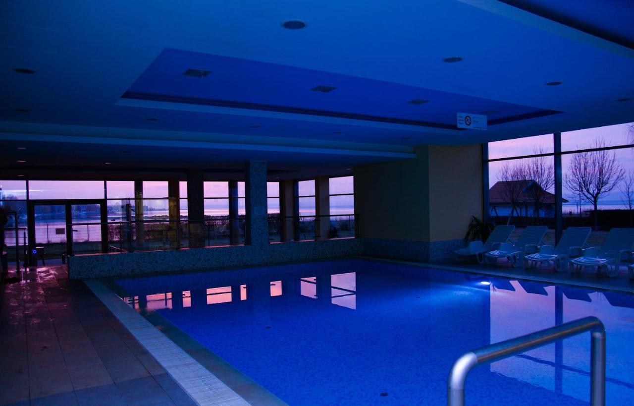 Club 218 Wellness Luxus Apartman Siófok Eksteriør bilde