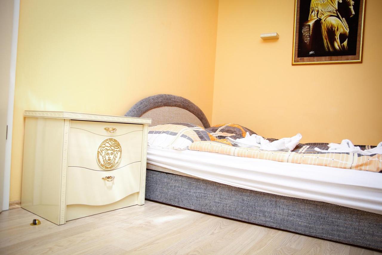 Club 218 Wellness Luxus Apartman Siófok Eksteriør bilde